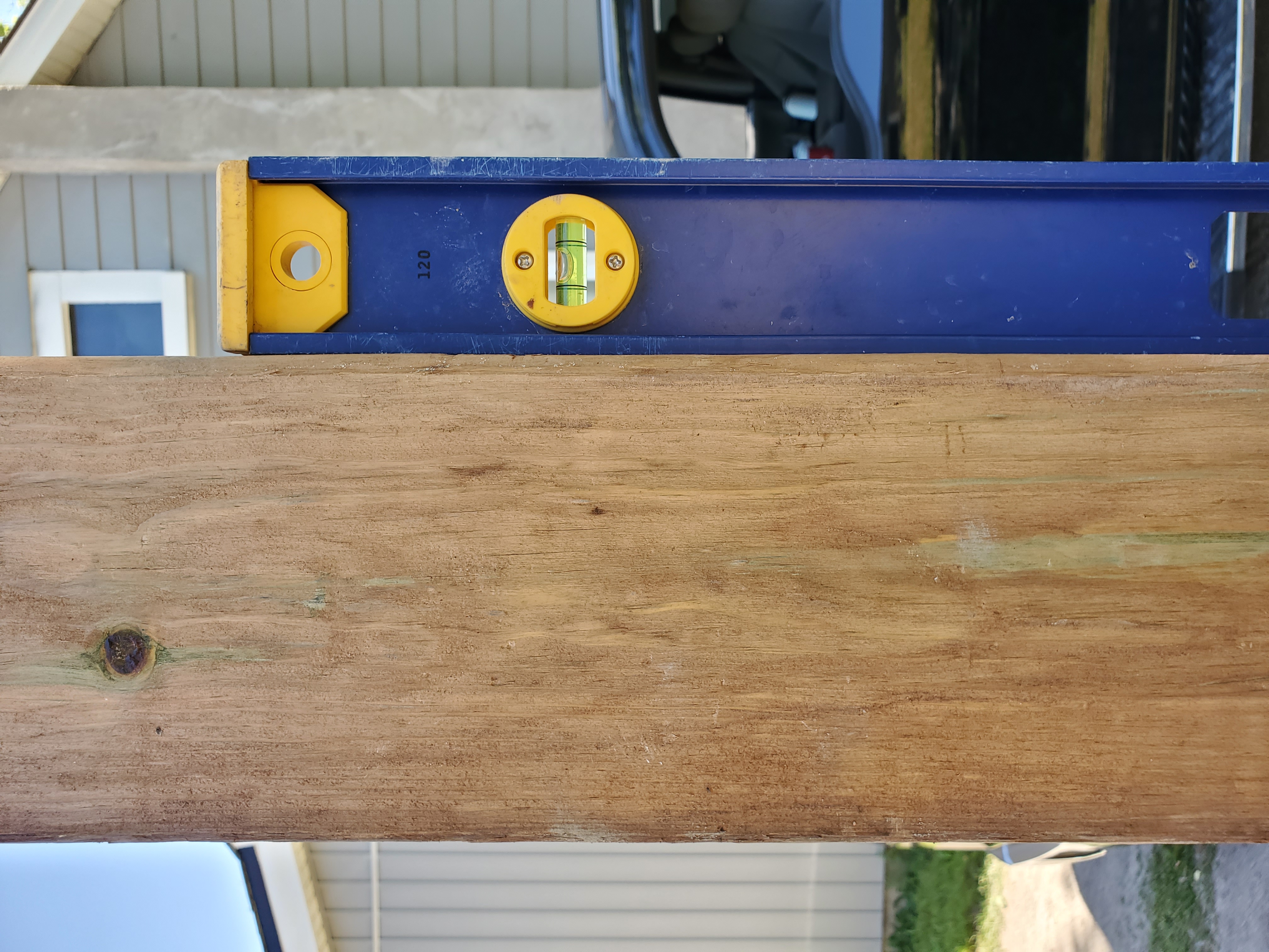 Fence post leveling work